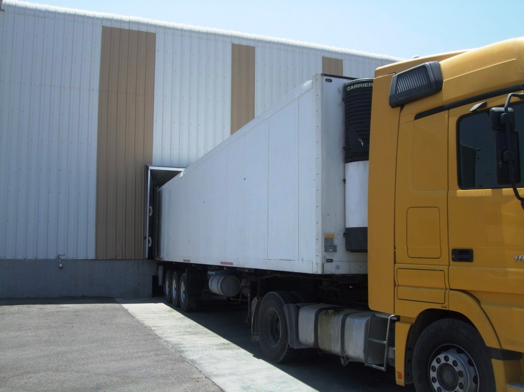 Cross-docking and Cross-stuffing