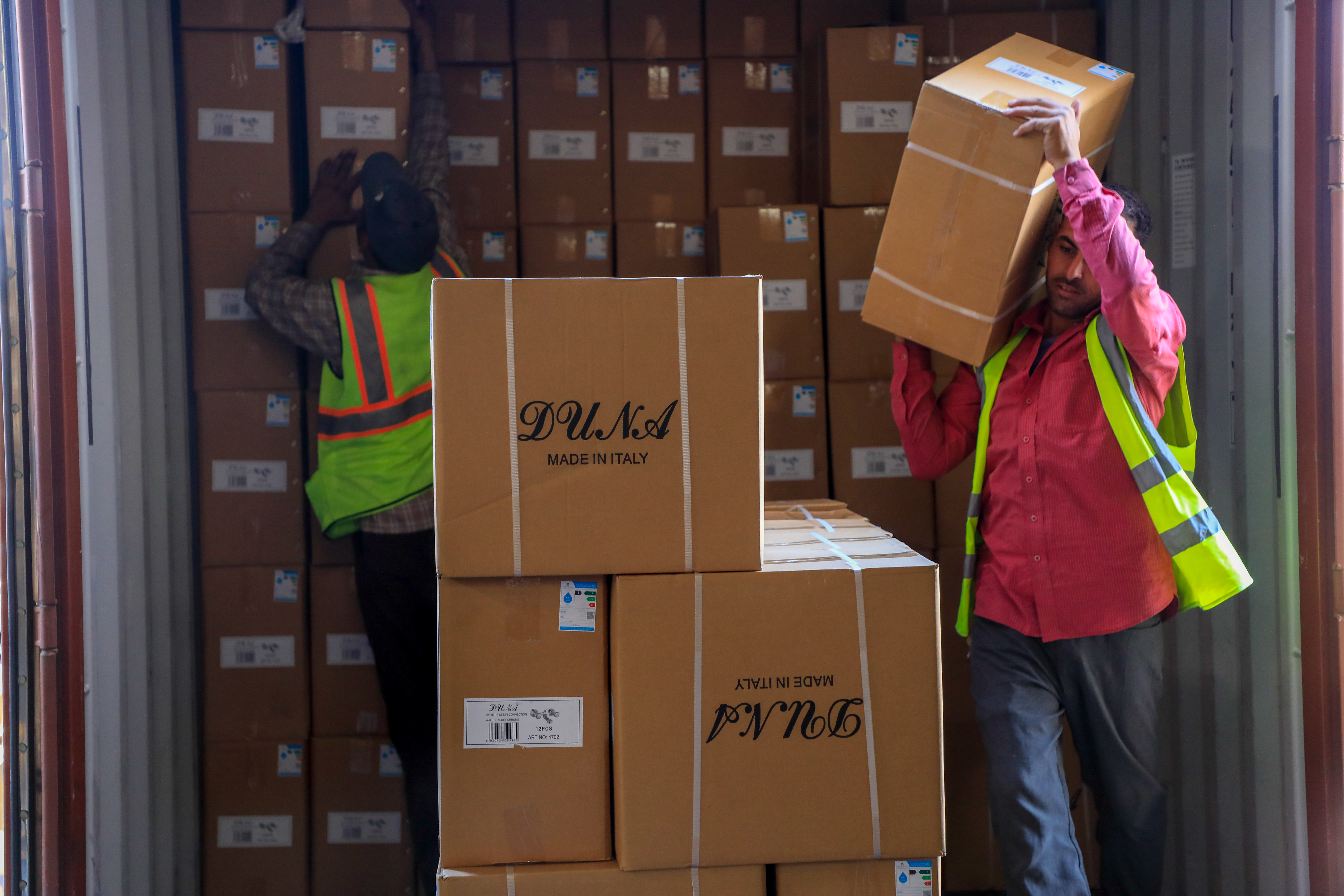 Warehouse storage and handling