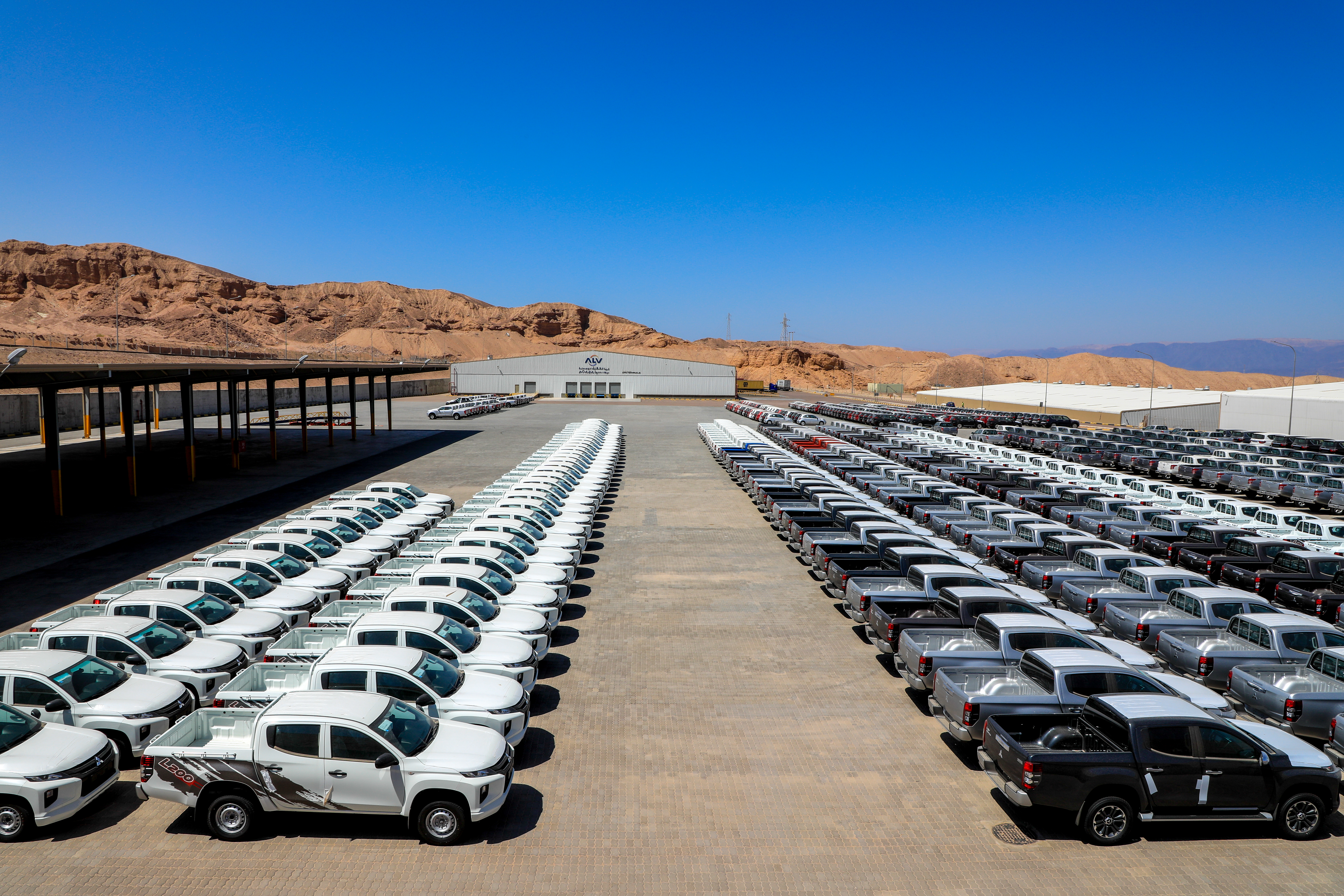 Open yard storage and handling